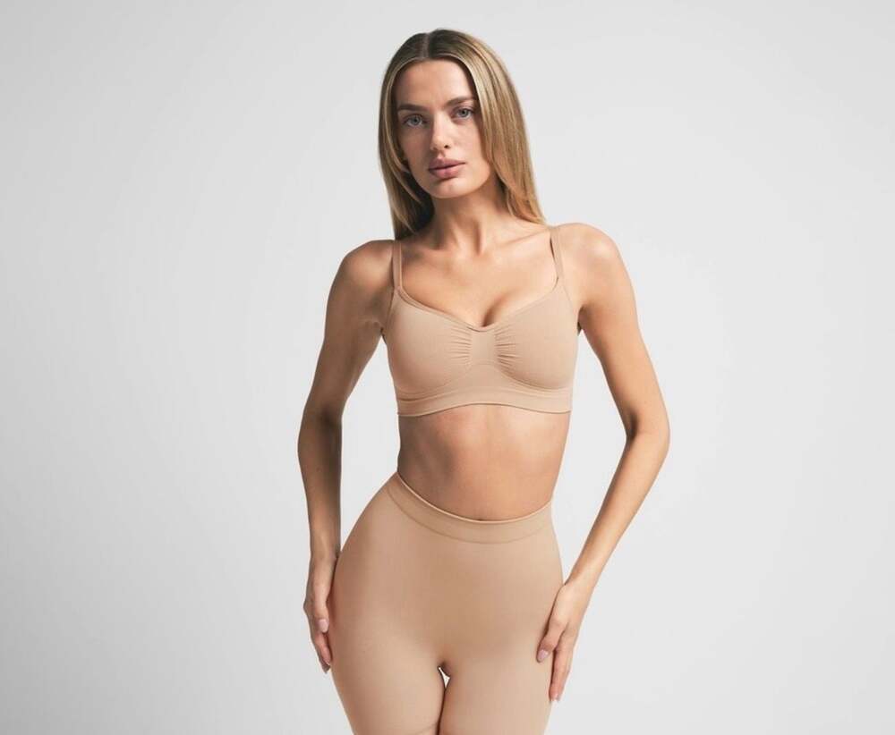 SKIMS Seamless Sculpt Bralette in Clay - Picture 5 of 5